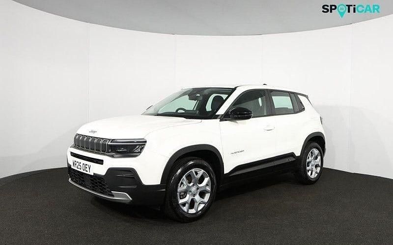 Used Jeep Avenger Altitude 101 HP (74 kW) 2025 White SUV