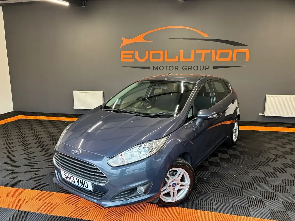Used Ford Fiesta Zetec 2013 Grey Hatchback