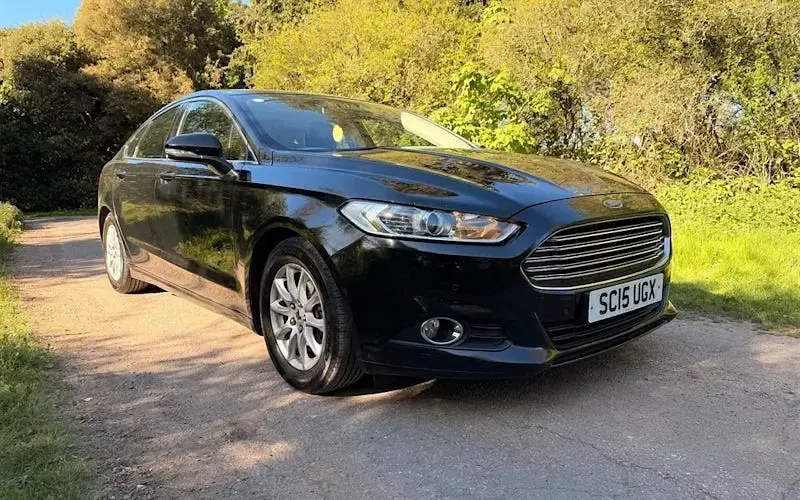 Usado Ford Mondeo Zetec 150 HP (110 kW) 2015 Citadino