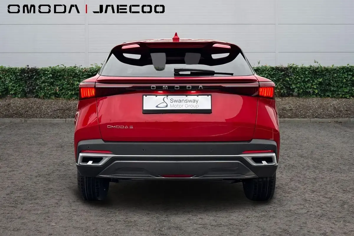 New Omoda 5 147 HP (108 kW) 2026 Red SUV