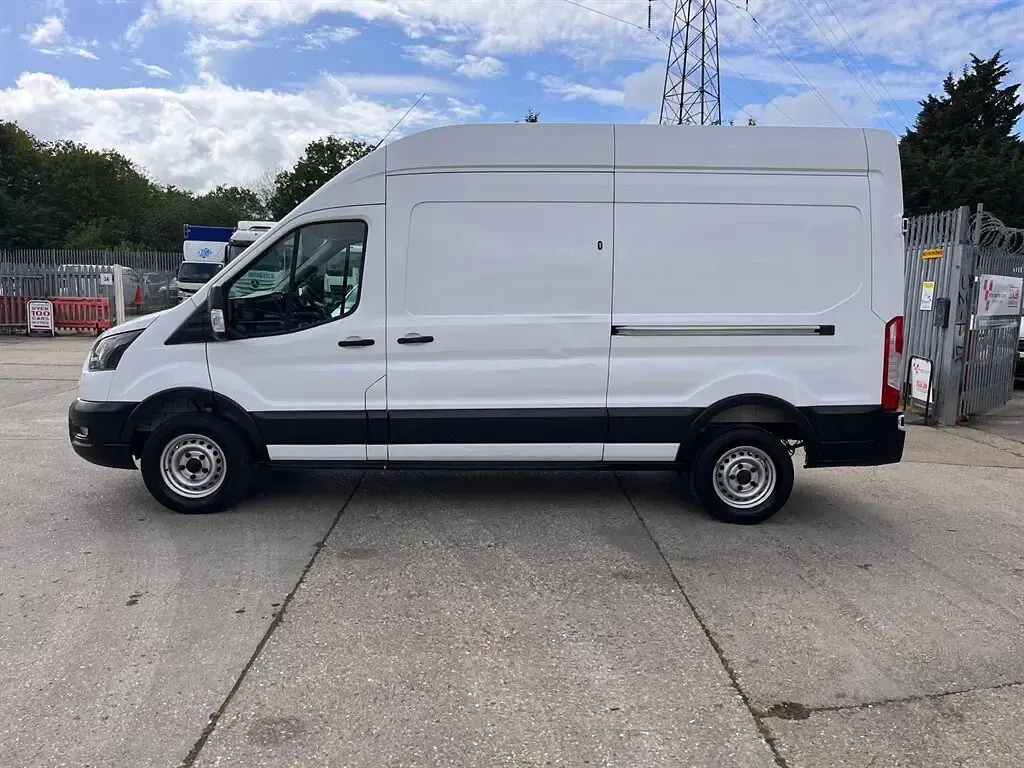 Used Ford Transit 130 HP (95 kW) 2023 White Van