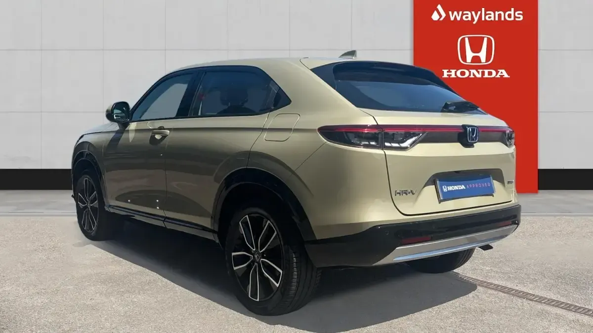 Used Honda HR-V Advance 131 HP (96 kW) 2023 Beige SUV