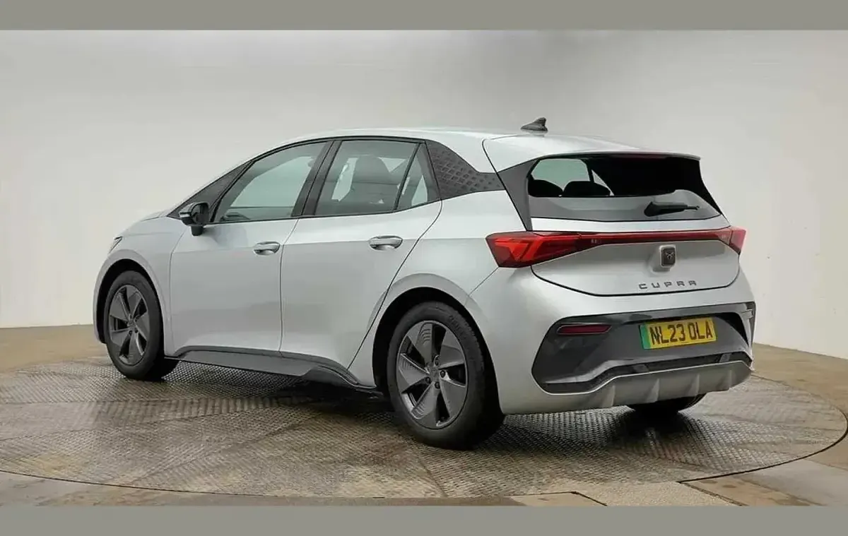 Used Cupra Born 150 kW (204 HP) 2023 Silver Hatchback