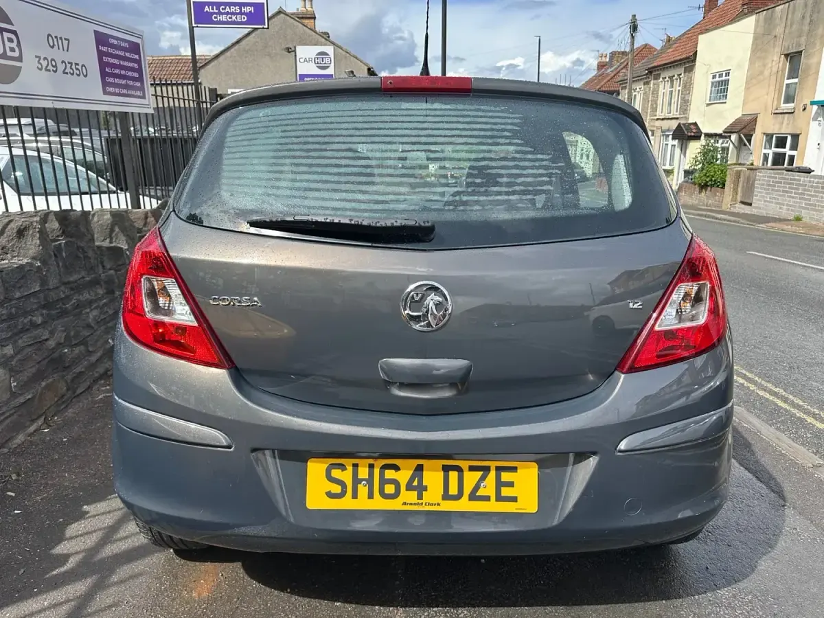 Second-hand Vauxhall Corsa 85 CP (62 kW) 2014 Gri Hatchback