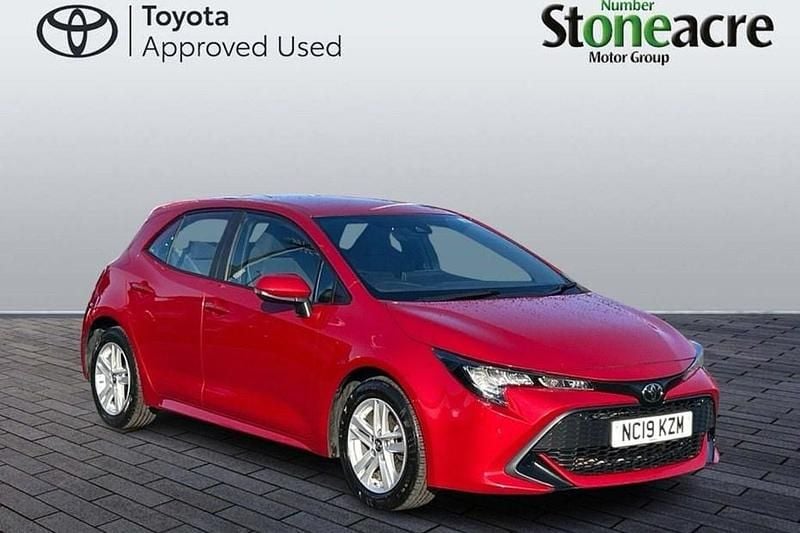 Red Used 2019 Toyota Corolla Hatchback | £12,500 (Fair price) - Image 1/1