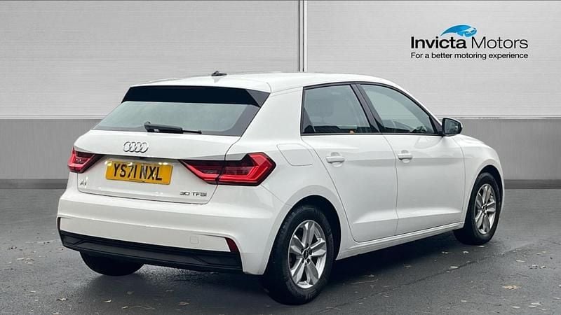 Used Audi A1 Advanced 110 HP (80 kW) 2021 White SUV