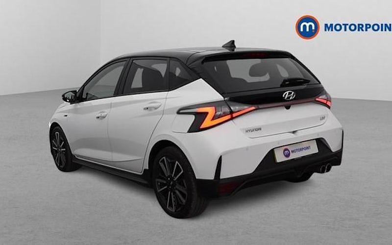Used Hyundai i20 N Line 120 HP (88 kW) 2023 White Hatchback