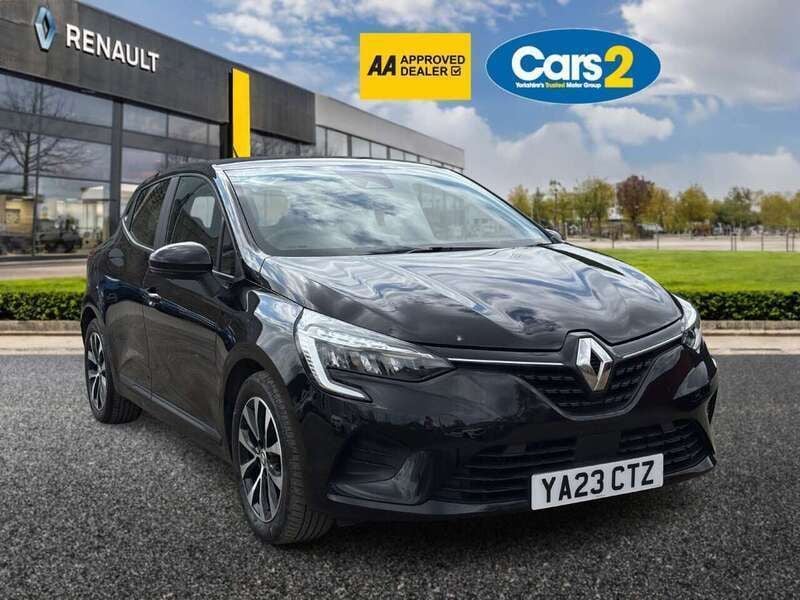 Black Used 2023 Renault Clio V Evolution Hatchback | £14,995 (Good price) - Image 1/4