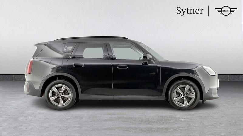 Used Mini Countryman 168 HP (123 kW) 2024 Black SUV