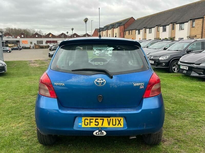 Used Toyota Yaris SR 85 HP (62 kW) 2007 Blue Hatchback