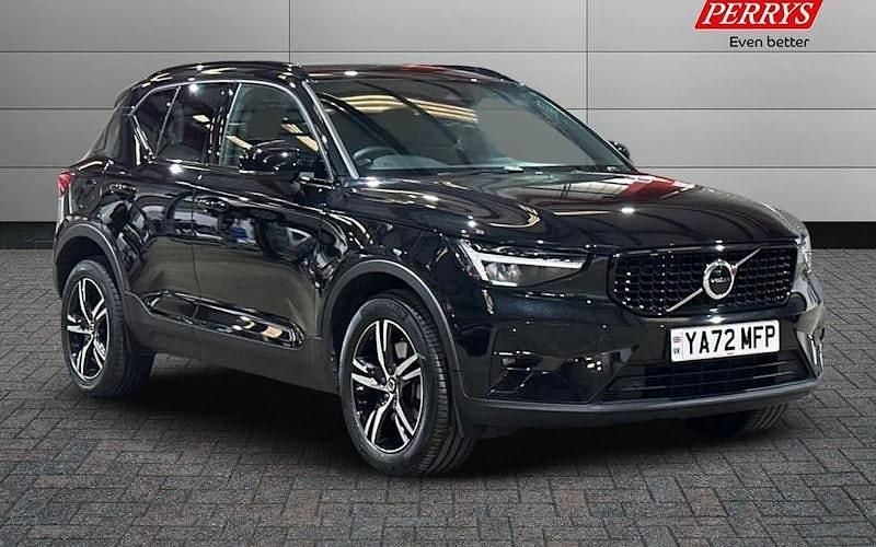 Used 2026 Volvo XC40 Plus SUV | £28,795 (Good price) - Image 1/4