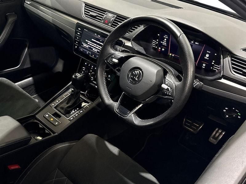 Used Skoda Superb SportlinePlus 190 HP (139 kW) 2023 Blue Hatchback