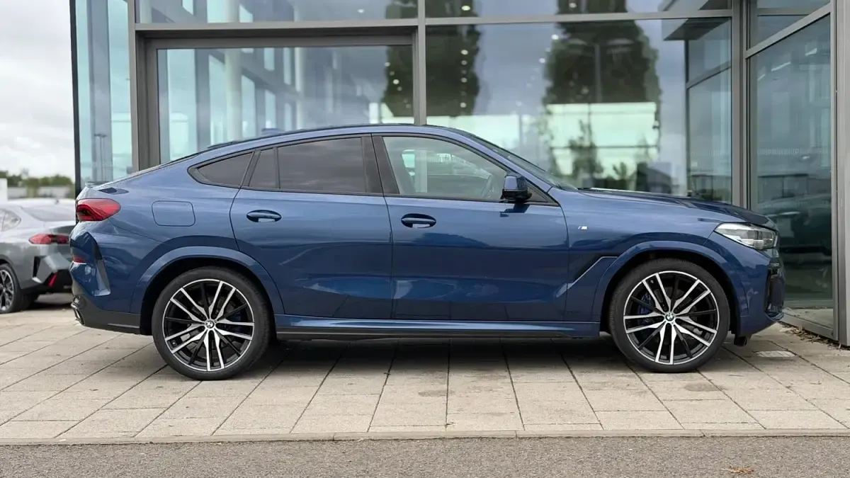 Used BMW X6 M Sport 282 HP (207 kW) 2023 Blue SUV