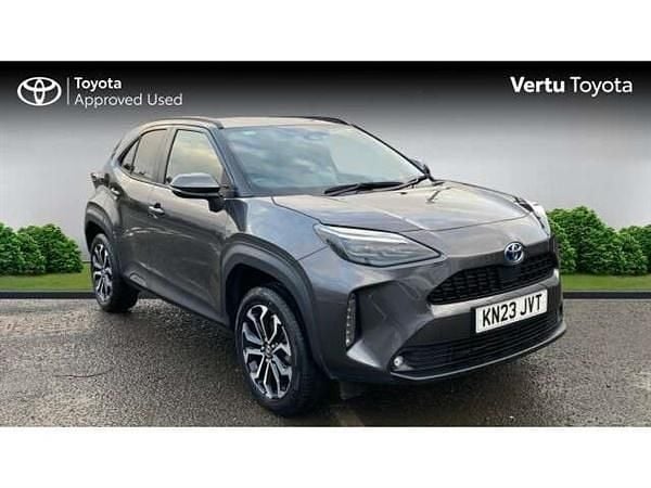 Grey Used 2023 Toyota Yaris Cross Design SUV | £19,685 (Fair price) - Image 1/4