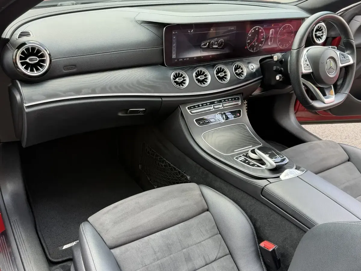 Used Mercedes E350 AMG line 258 HP (189 kW) 2018 Red Cabriolet