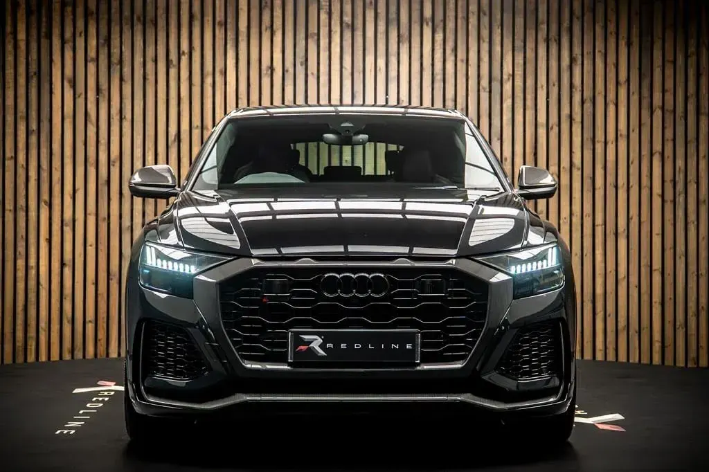 Used Audi Q8 Advanced 591 HP (434 kW) 2024 Black SUV
