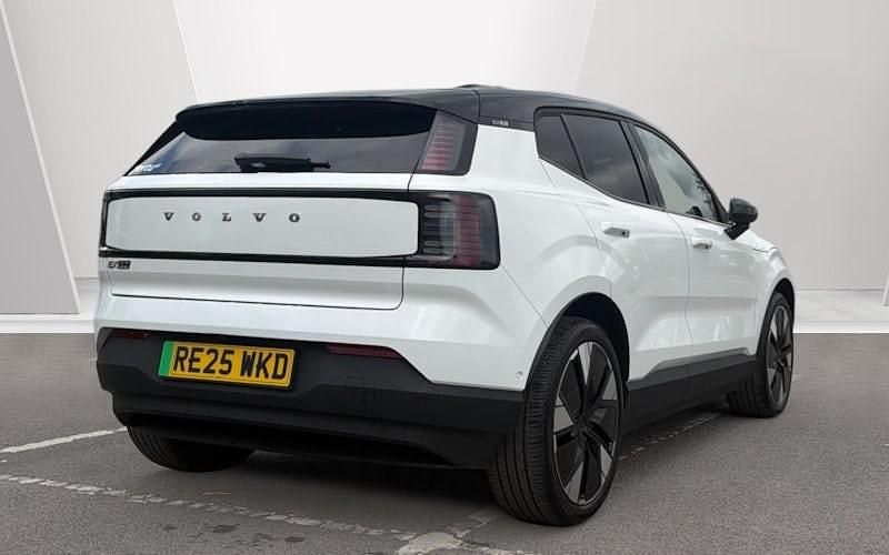 Usado Volvo EX30 Performance 314 kW (428 HP) 2025 SUV