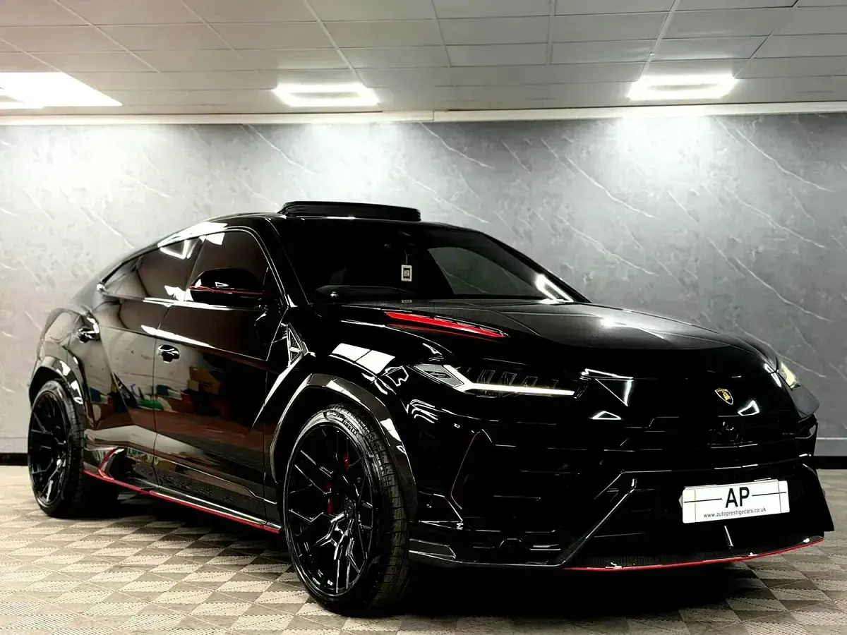 Used Lamborghini Urus 666 HP (489 kW) 2023 Black SUV