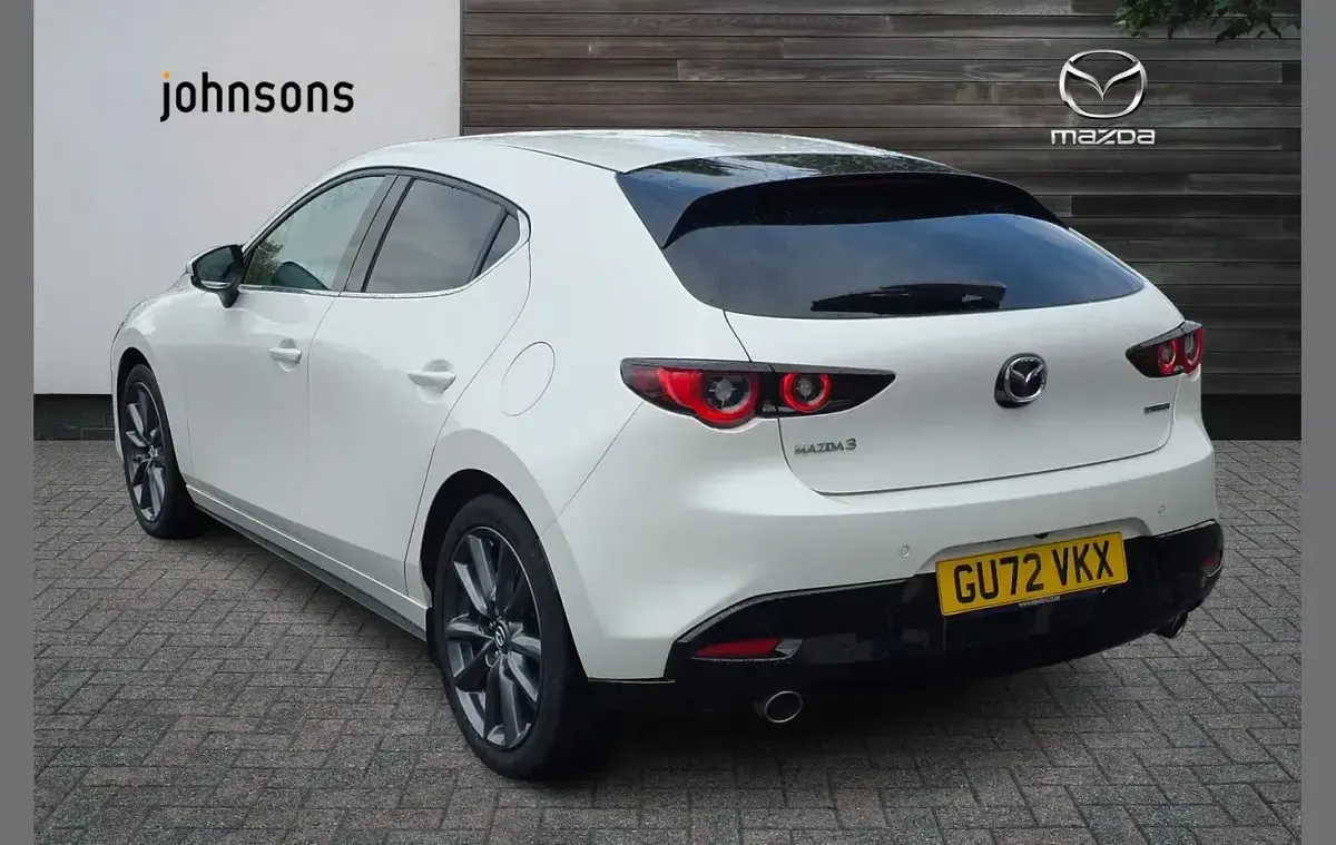 Used Mazda 3 Inclusive 120 HP (88 kW) 2023 White Hatchback