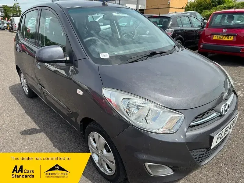Used Hyundai i10 Active 85 HP (62 kW) 2011 Grey Hatchback