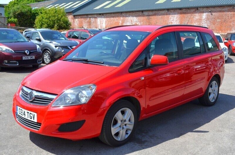 Red Used 2014 Vauxhall Zafira MPV | £4,500 (Fair price) - Image 1/4