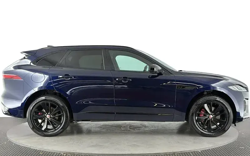 Second-hand Jaguar F-Pace R-Dynamic 204 CP (150 kW) 2022 Albastru SUV