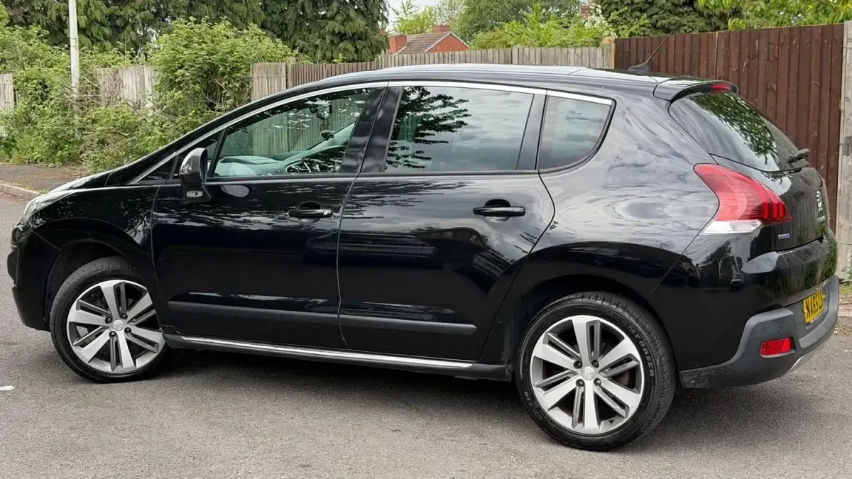 Begagnad Peugeot 3008 Allure 2015 Svart Kombi