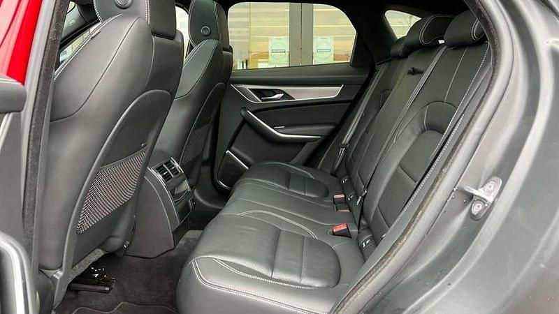 Used Jaguar F-Pace R-Dynamic 204 HP (150 kW) 2023 Metallic  firenze red SUV