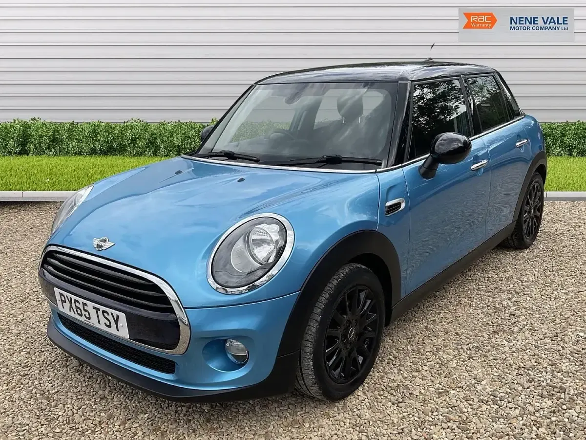Used Mini Cooper Hatch 136 HP (100 kW) 2015 Blue Hatchback