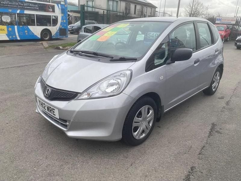 Used Honda Jazz S 90 HP (66 kW) 2012 Silver Hatchback