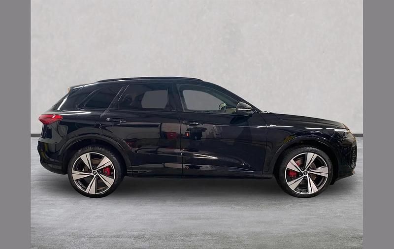 Used Audi Q5 Advanced 204 HP (150 kW) 2025 Black SUV