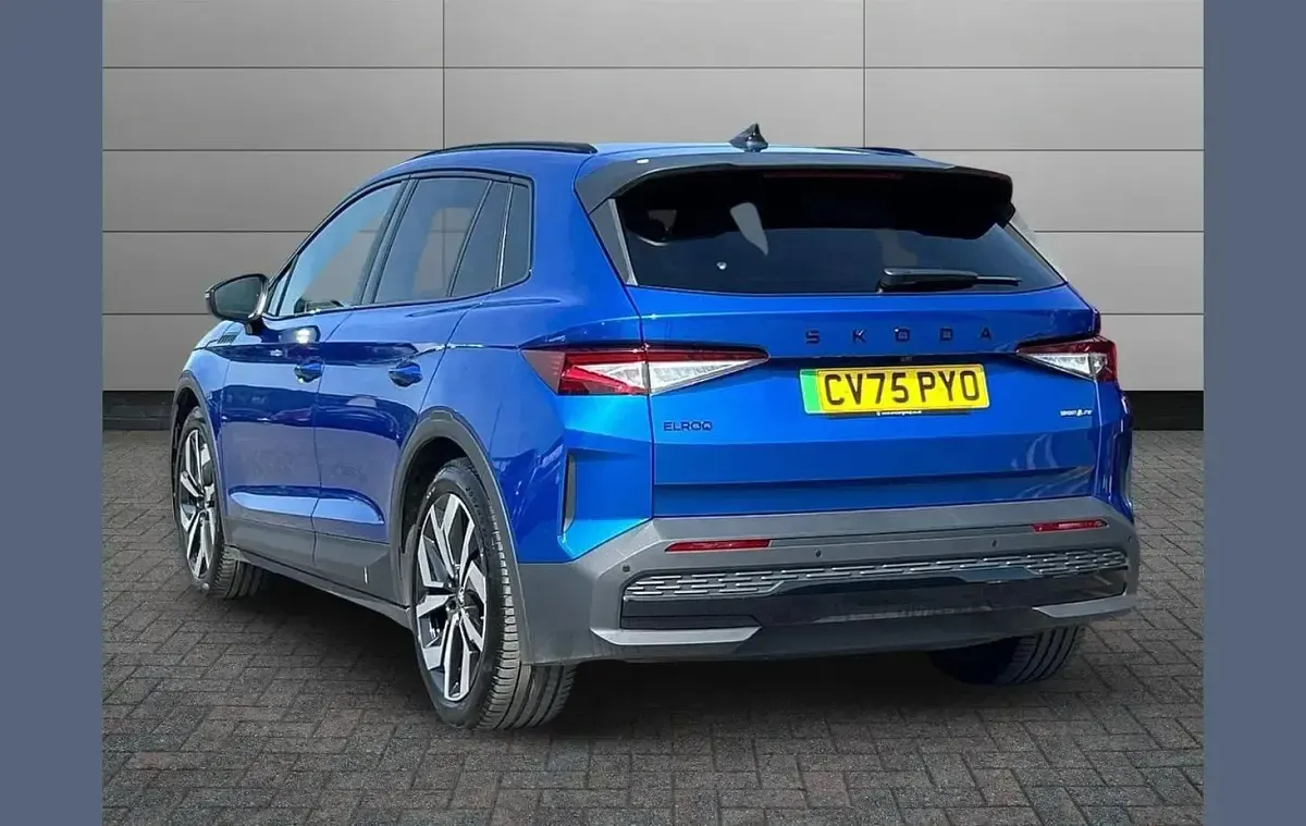 Used Skoda Elroq SportLine 210 kW (286 HP) 2025 Race blue metallic SUV