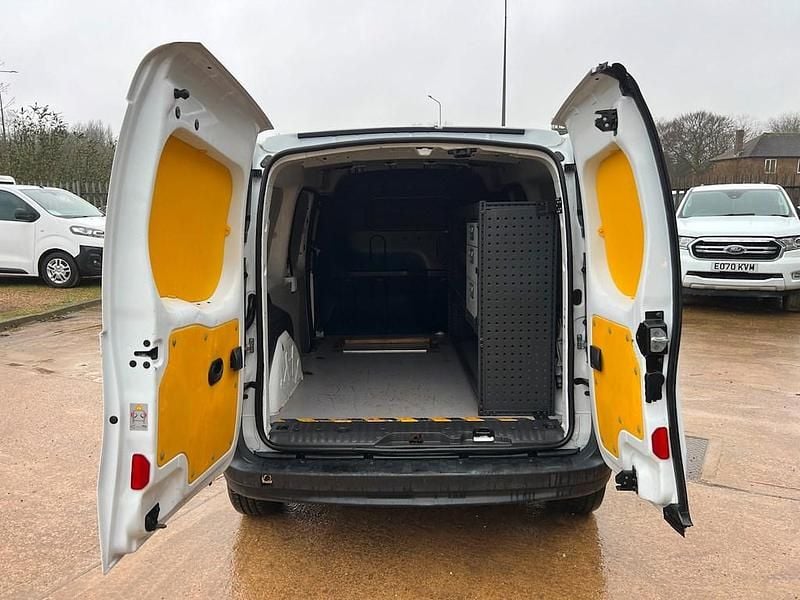 Used Renault Kangoo Business 44 kW (60 HP) 2019 White MPV