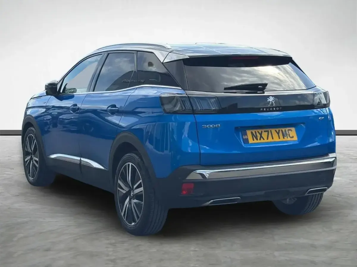 Used Peugeot 3008 Premium 129 HP (94 kW) 2021 Blue SUV