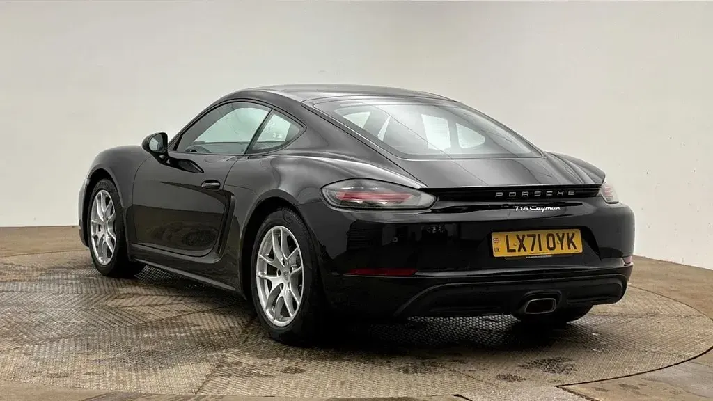 Used Porsche 718 Cayman 300 HP (220 kW) 2021 Black Coupe