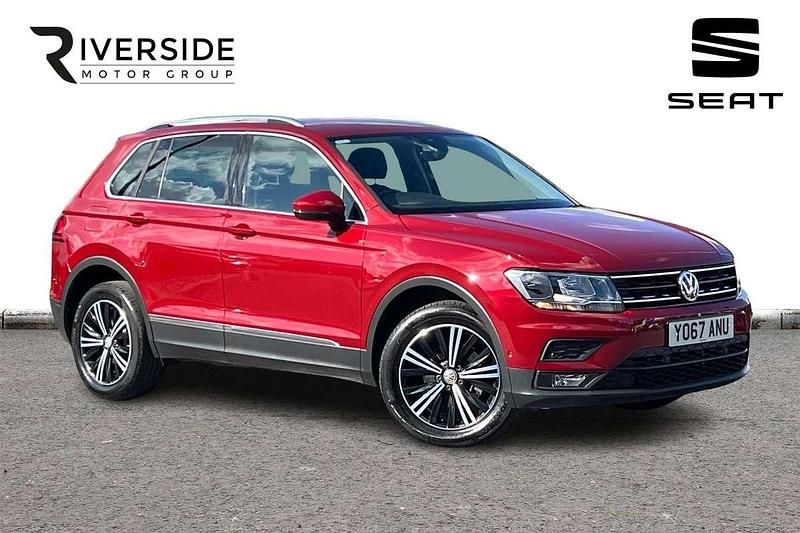 Red Used 2017 VW Tiguan SE SUV | £17,990 (Super price) - Image 1/4