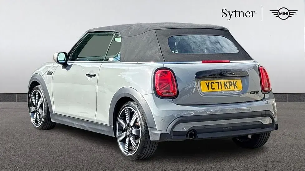 Used Mini Cooper Cabriolet Exclusive 134 HP (98 kW) 2021 Grey Cabriolet