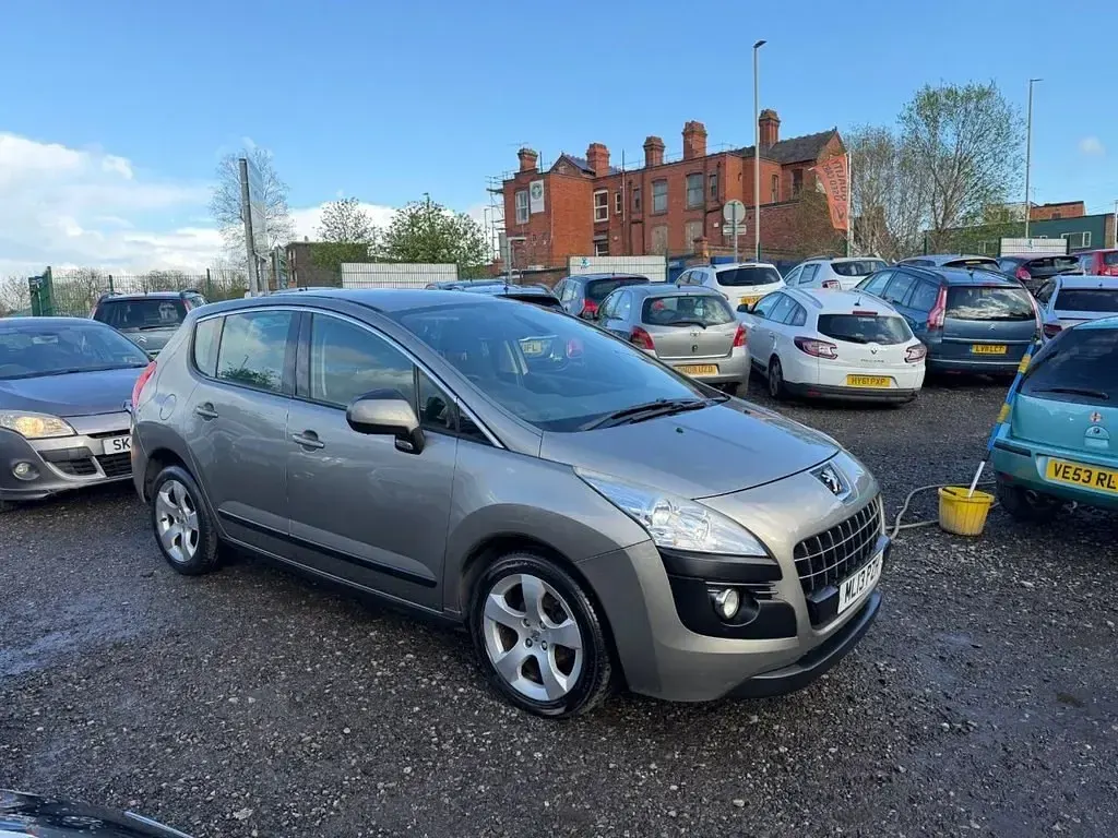 Used Peugeot 3008 Active 115 HP (84 kW) 2013 Grey Estate