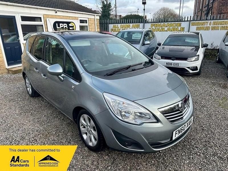 Used Vauxhall Meriva 100 HP (73 kW) 2010 Silver MPV
