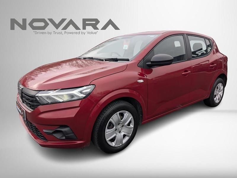 Used Dacia Sandero Essentiel 65 HP (47 kW) 2022 Red Hatchback