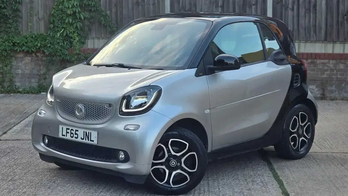 Used Smart ForTwo Coupé Premium 70 HP (51 kW) 2015 Silver Coupe