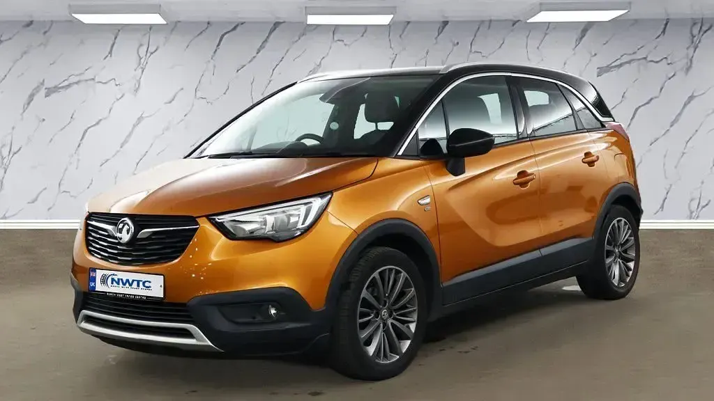 Used Vauxhall Crossland X Elite 81 HP (59 kW) 2018 Orange SUV