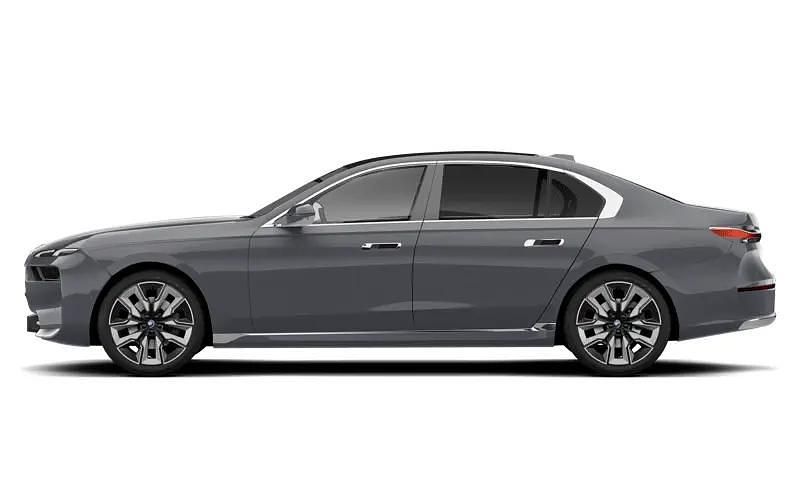 New 2025 BMW 750e Sedan | £94,319 (Expensive) - Image 1/1