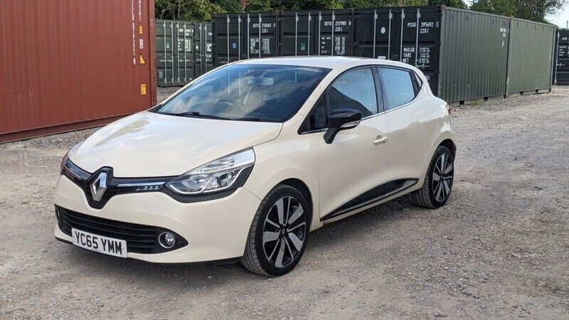 Cream Used 2015 Renault Clio IV Dynamique Hatchback | £3,290 (Good price) - Image 1/4