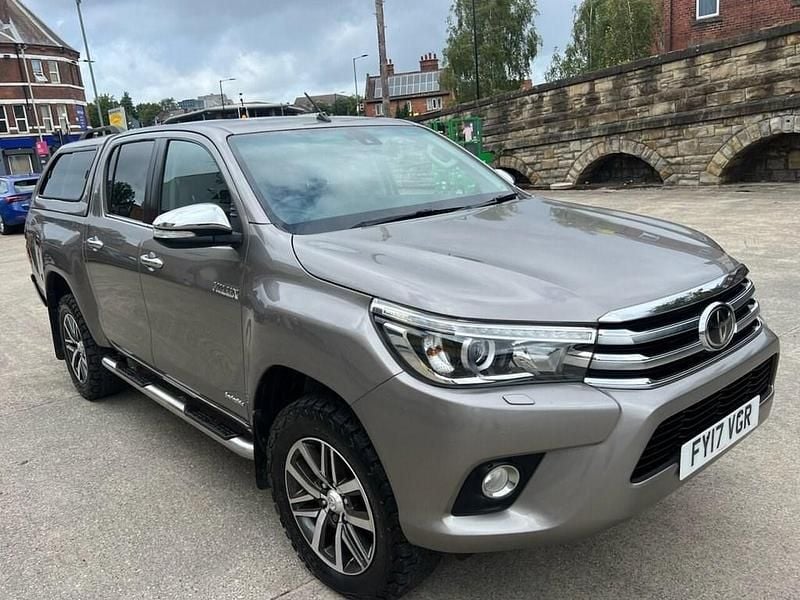 Bronze Used 2017 Toyota HiLux Pickup | £15,989 (Super price) - Image 1/4