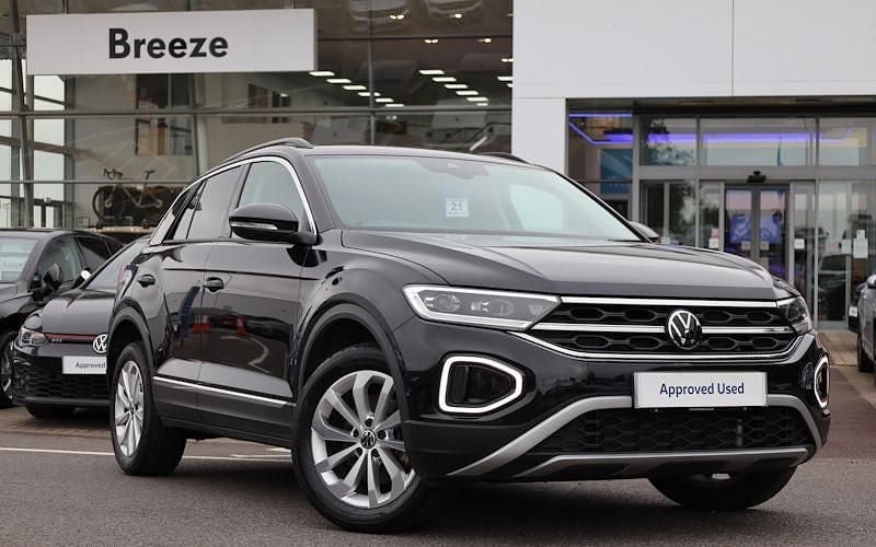 Used 2023 VW T-Roc Style SUV | £25,380 (A bit pricey) - Image 1/4