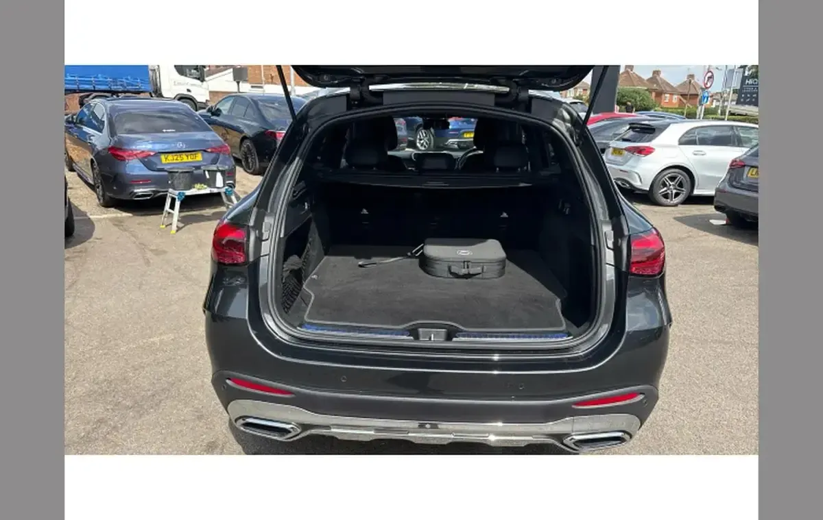 Used Mercedes GLC300 AMG line 308 HP (226 kW) 2026 Grey SUV