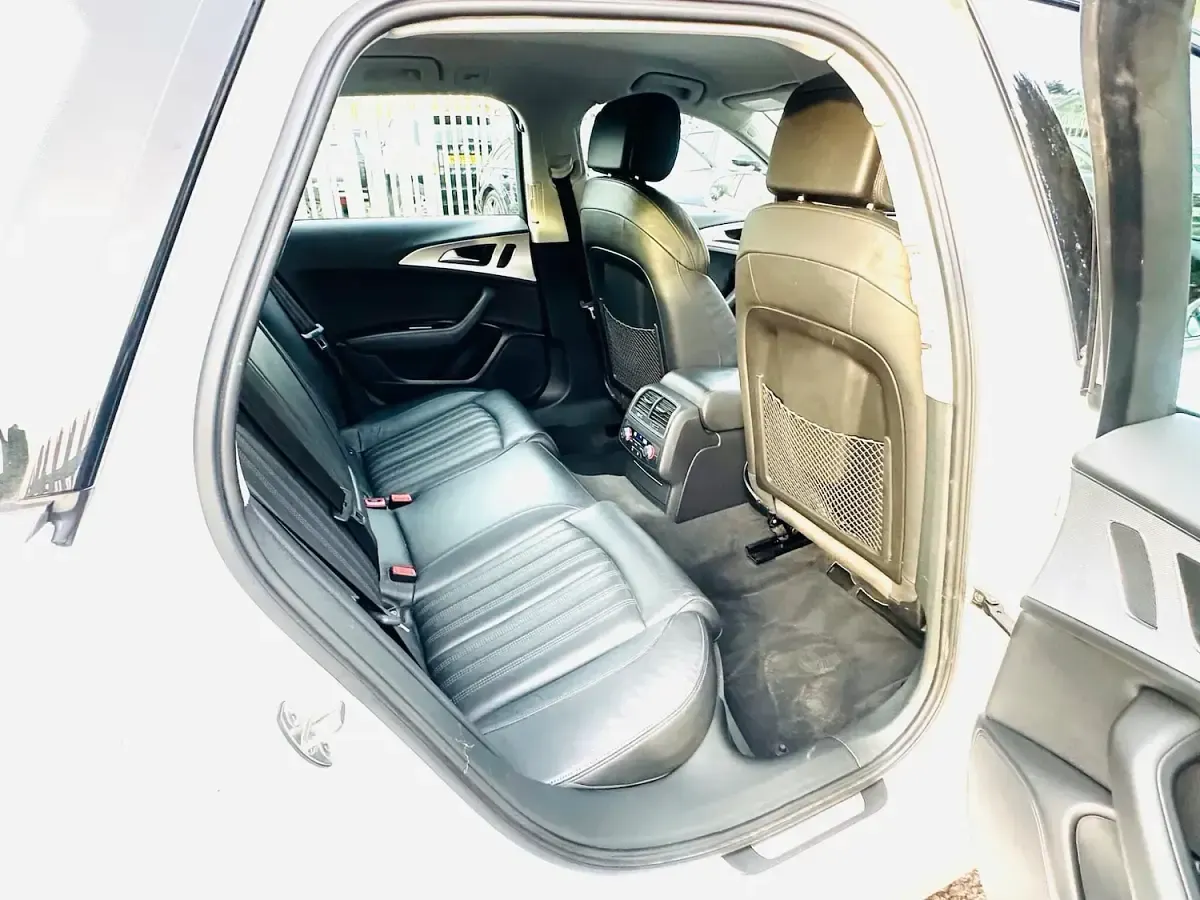 Used Audi A6 Allroad Design 272 HP (200 kW) 2015 White Estate