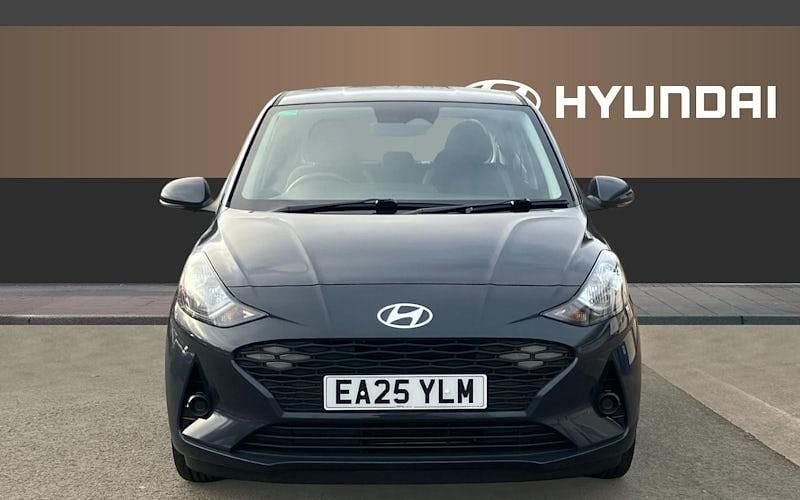 Used Hyundai i10 Advanced 63 HP (46 kW) 2025 Grey Hatchback