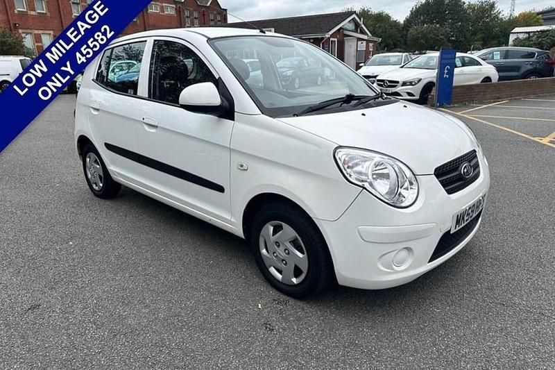 White Used 2009 Kia Picanto 2 Hatchback | £1,995 (Fair price) - Image 1/1
